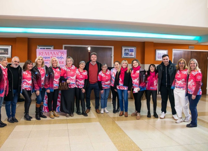 Ola Rosa recaud� m�s de 500 mil pesos en la velada solidaria